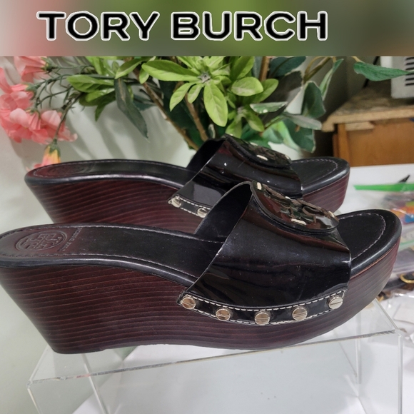 Tory Burch Patty Black Patent Wedge Slide Sandals 9 M Platform Shoes